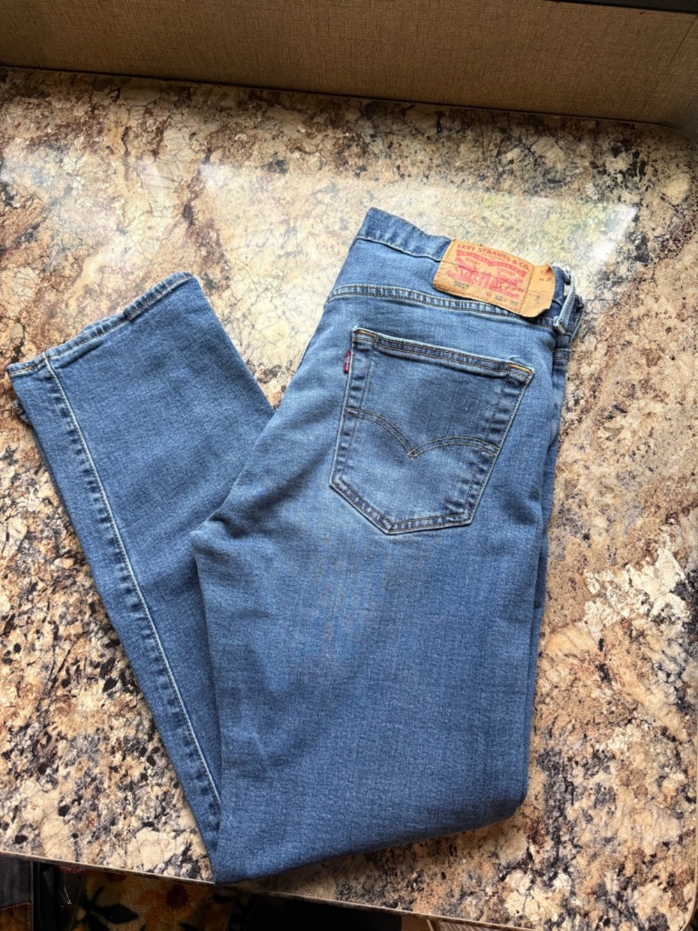 Levi's Blue Jeans - Classic Straight Fit